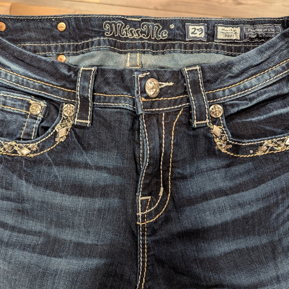Miss Me Women's Mid Rise Jeans